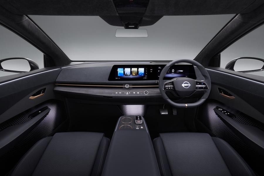 Торпедо Nissan Ariya Concept 2019 года  (фото 30 из 44)